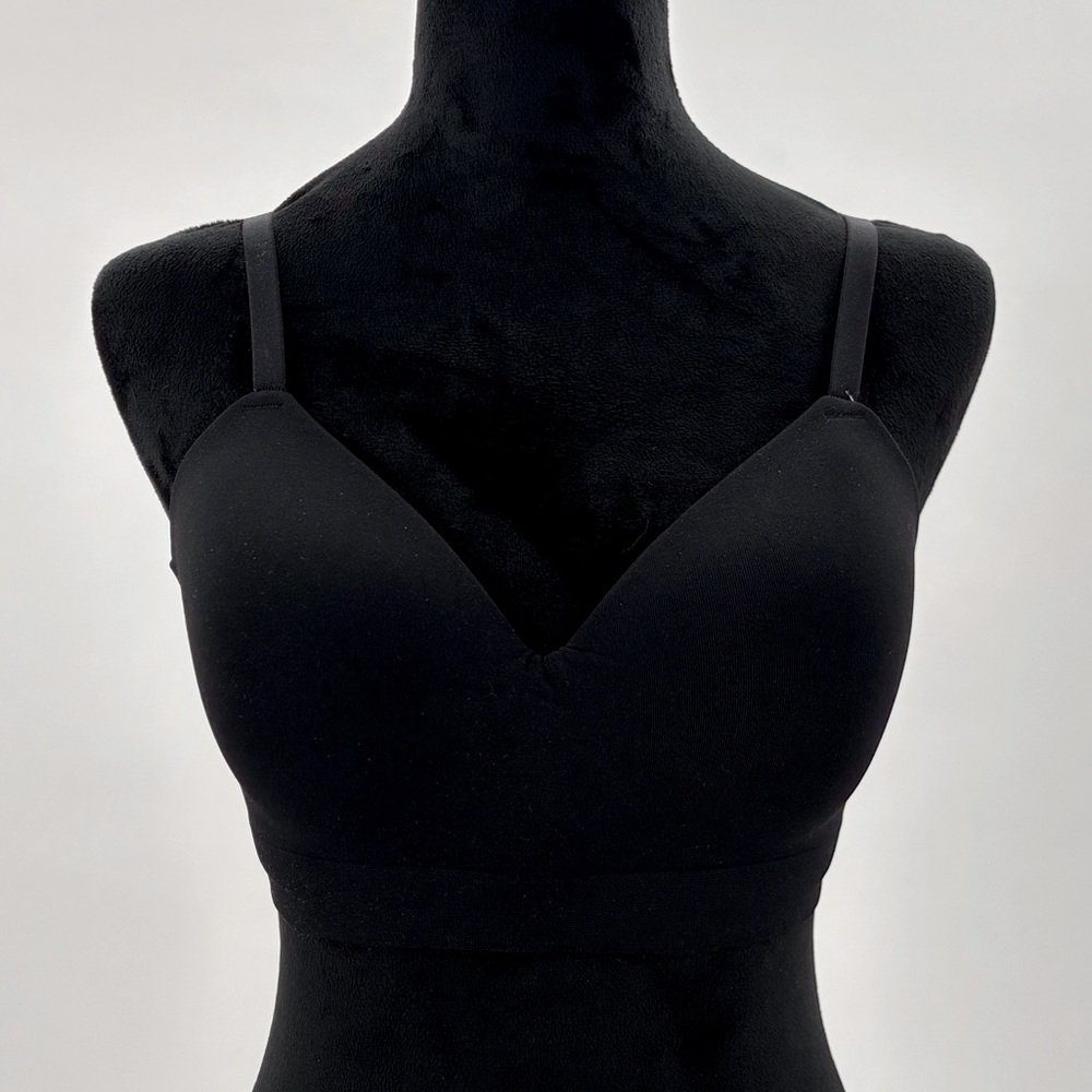 Truekind Supportive Comfort Wireless Shaping Bra in black‎ size XL NWT